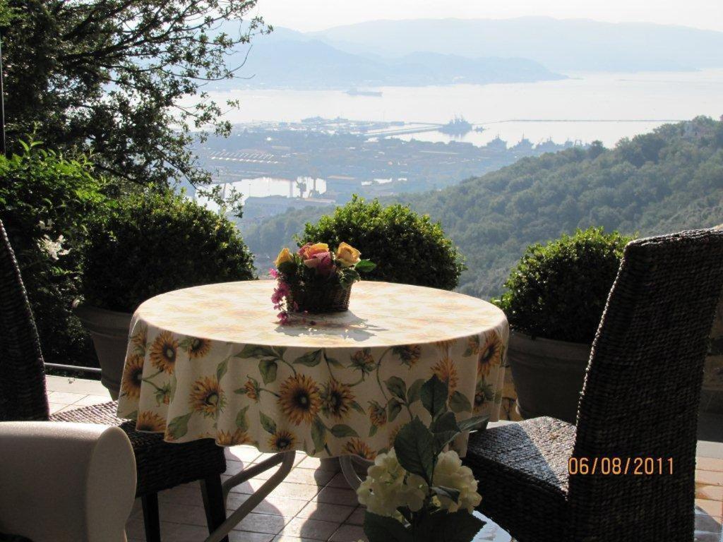 Arianna Hill House Panzió La Spezia Kültér fotó