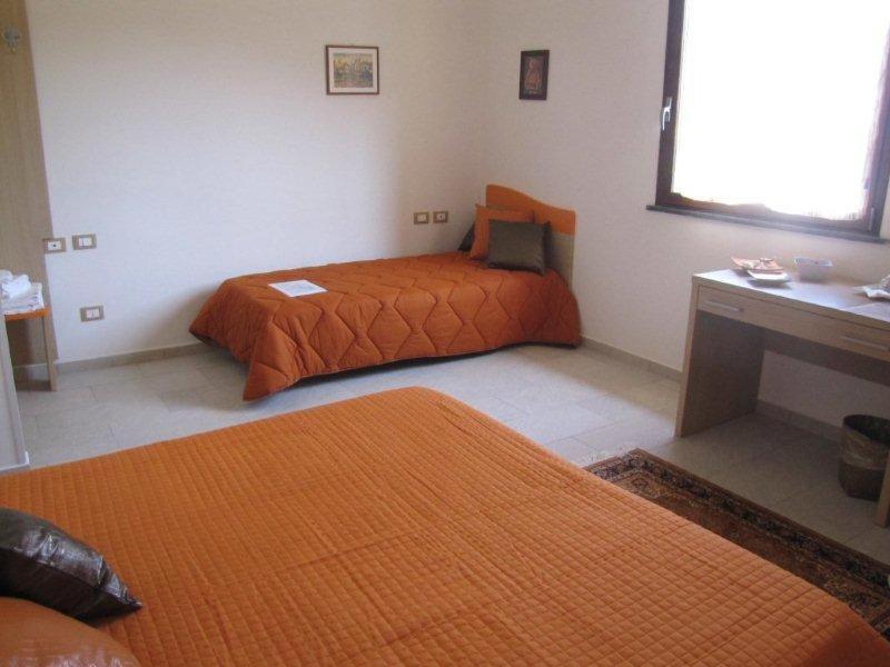 Arianna Hill House Panzió La Spezia Szoba fotó